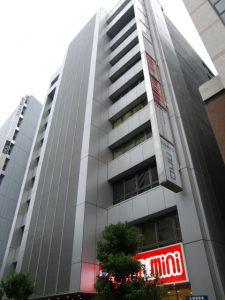 悪質出会い系アプリ「Embi(艶美)」の所在地1